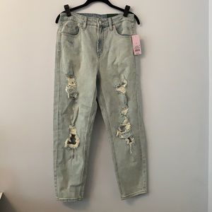 Wild Fable High-Ruse Distressed Mom Jean